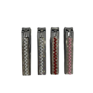 Factory batch of new large-sized flat-mouth nail clippers with rubber-faced veneers