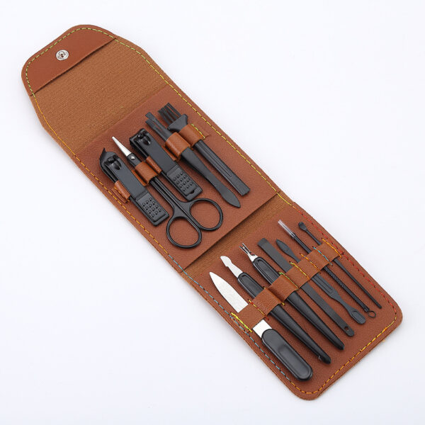 Factory wholesale 12-piece sets of folding nail clippers, complete sets of beauty and nail care, professional pedicure knives, nail clippers and tools